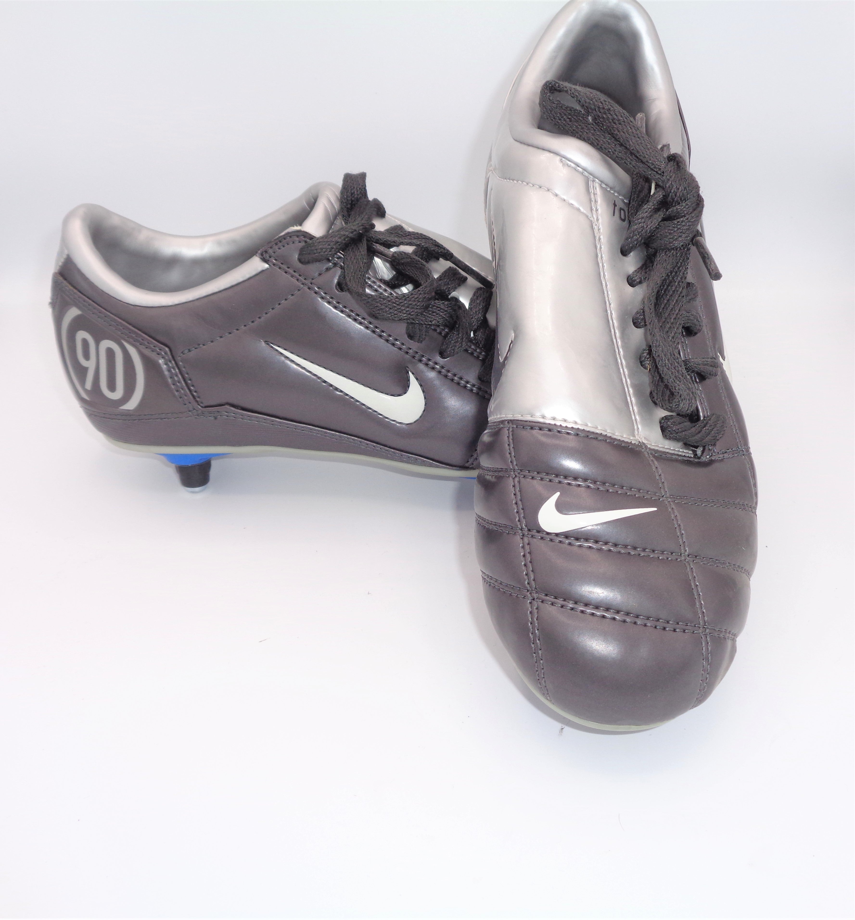 NIKE TOTAL 90 III 3 SG FOOTBALL BOOTS - NIKE - T90 - SIZE 6.5
