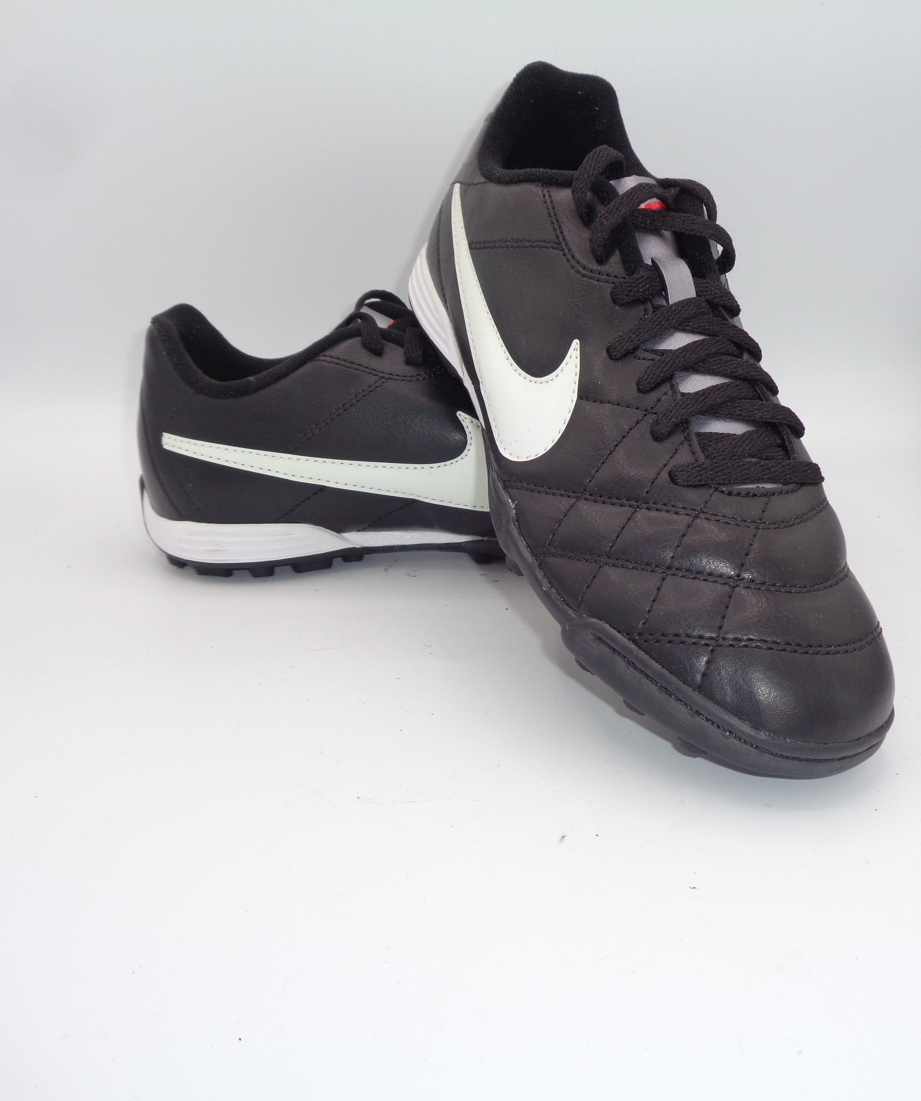 NIKE TIEMPO NATURAL III ASTRO FOOTBALL BOOTS - NIKE - SIZE 5.5