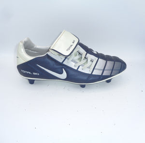 NIKE T90 2004 GREY NAVY FOOTBALL BOOTS - NIKE - T90 - SIZE 5